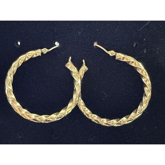 14k Yellow Gold Hollow Twist Hoop Earrings